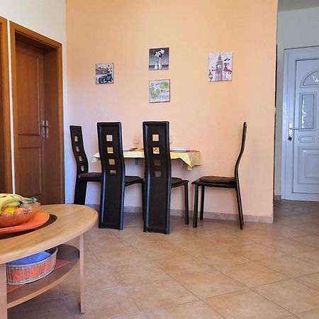 Apartments Coral نوفاليا الغرفة الصورة
